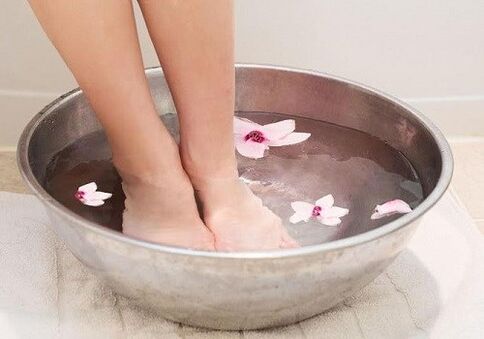 Foot bath